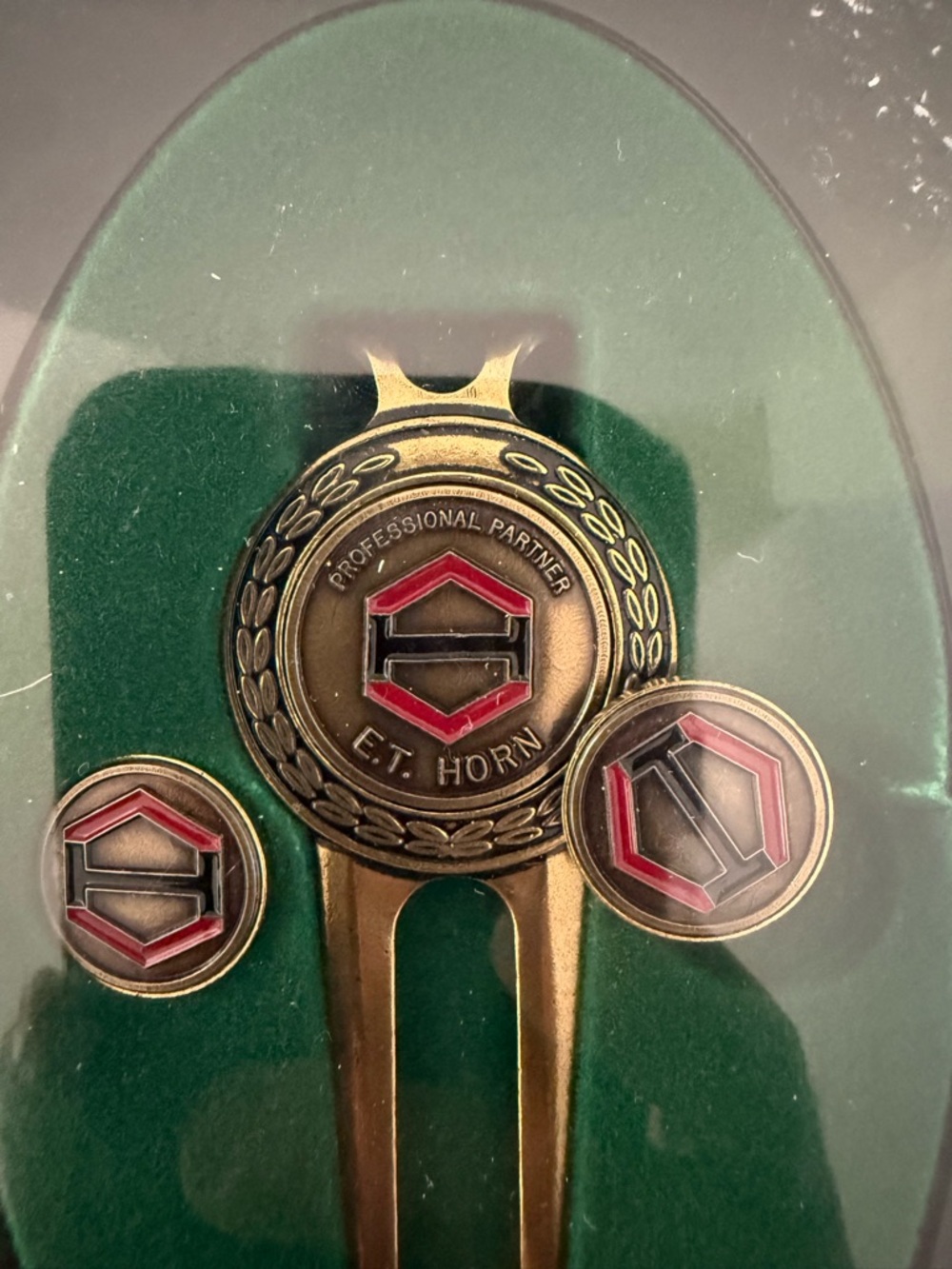 Golf Design E.T. HORN COMPANY